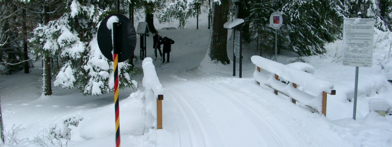 Grenzüberschreitende Loipe zum Schwarzen See.