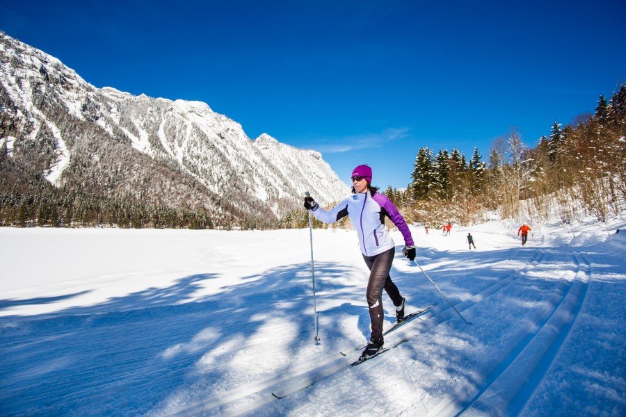 In Ruhpolding kann man auf den Spuren von Weltstars gleiten.