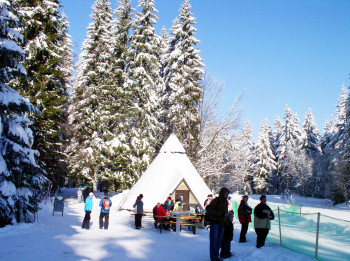 Einkehren kann man in der Meilerhütte.
