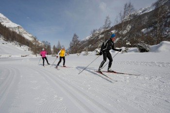 Auf 15 Kilometern können Langläufer zwischen Täsch und Randa durch das Mattertal gleiten.
