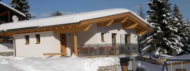 Hütte im Winter